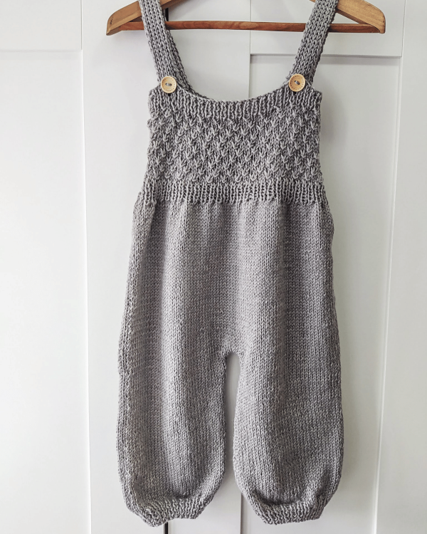 Crocodile Overalls Knitting Pattern - Image 13