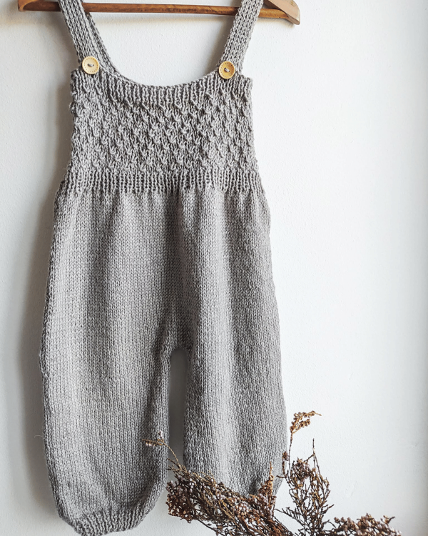 Crocodile Overalls Knitting Pattern - Image 12