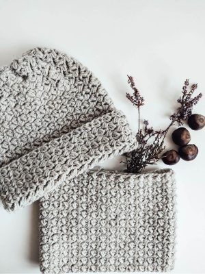 Crochet hat and cowl pattern